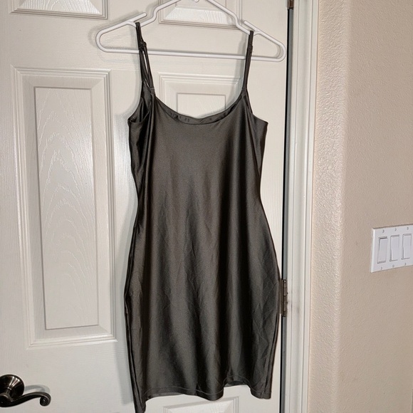 💥💥HOST PICK!!💥💥 Never worn Skims swim bodycon dark gray steel mini dress - large - Picture 2 of 7
